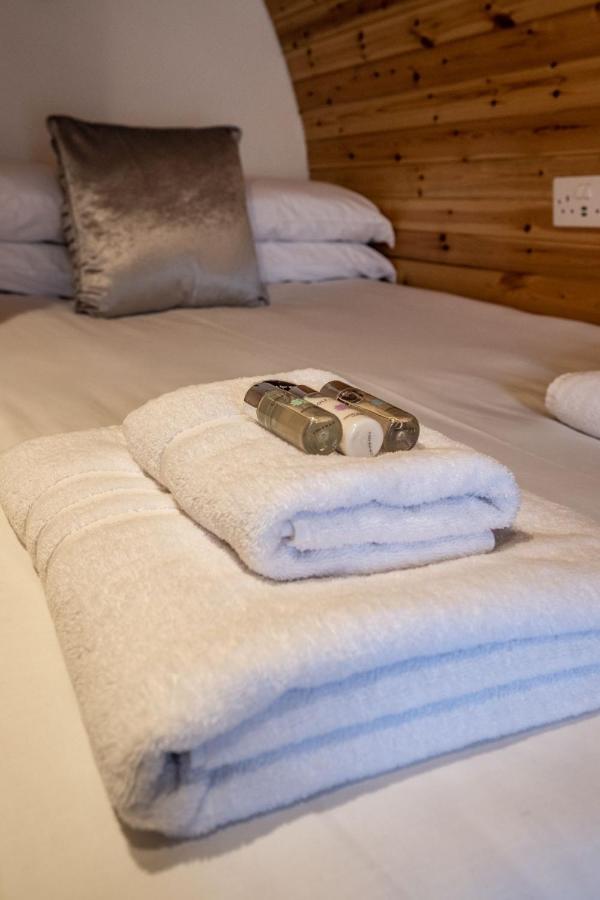 Woodside Pod Villa ฟอร์ตวิลเลียม ภายนอก รูปภาพ